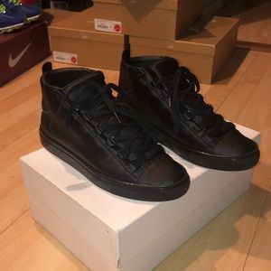 Men’s Balenciaga sneakers